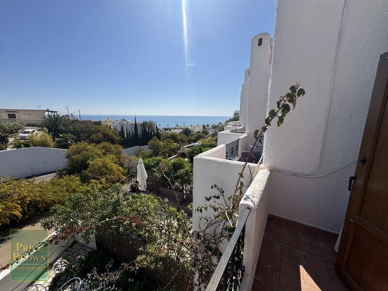 2 bedroom Townhouse for sale in Mojacar with pool garage - € 220,000 (Ref: 9716597)