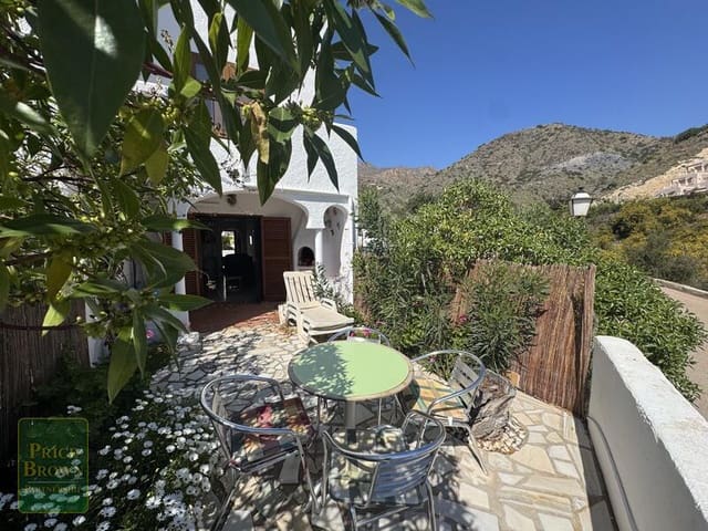 Casa de 2 habitaciones en Mojácar en venta con piscina garaje - 220.000 € (Ref: 9716597)