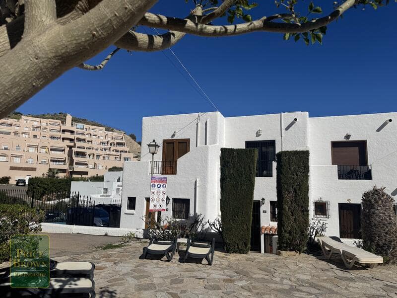 2 bedroom Townhouse for sale in Mojacar with pool garage - € 220,000 (Ref: 9716597)