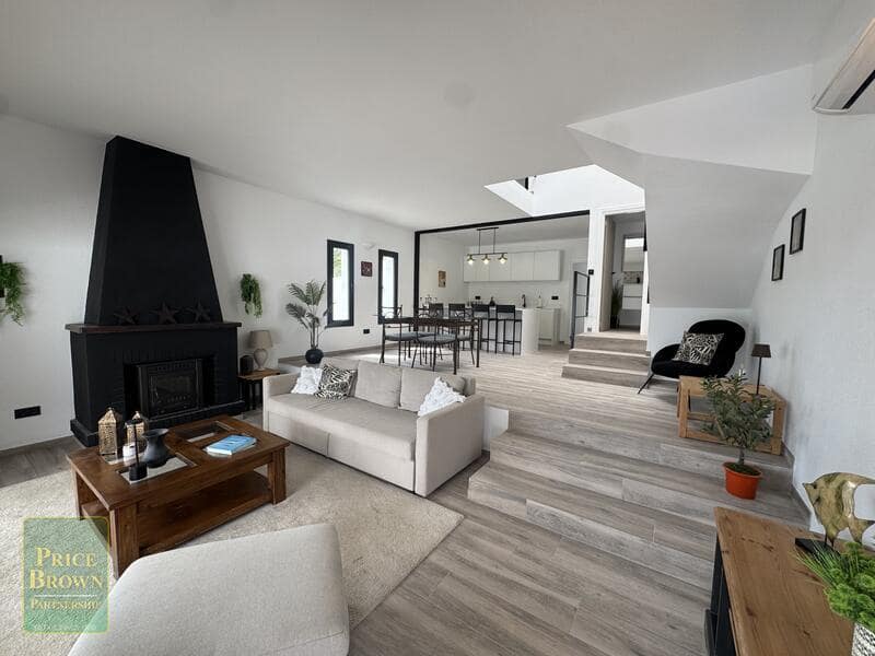 3 bedroom Villa for sale in Mojacar with pool garage - € 650,000 (Ref: 9723822)