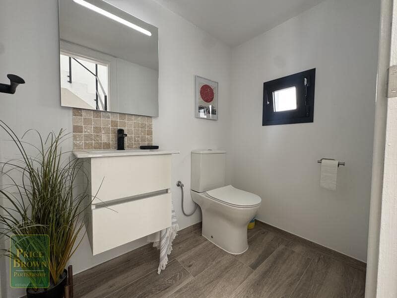 3 bedroom Villa for sale in Mojacar with pool garage - € 650,000 (Ref: 9723822)