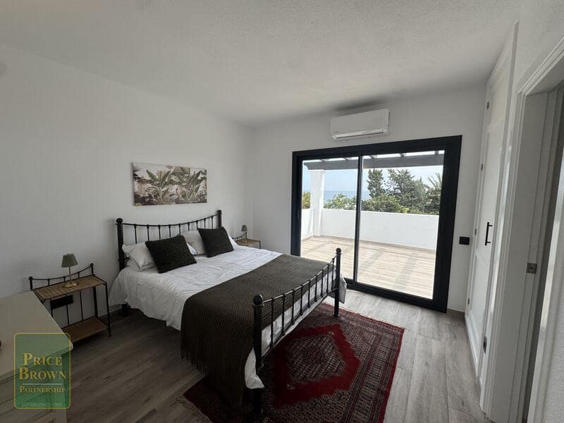 3 bedroom Villa for sale in Mojacar with pool garage - € 650,000 (Ref: 9723822)