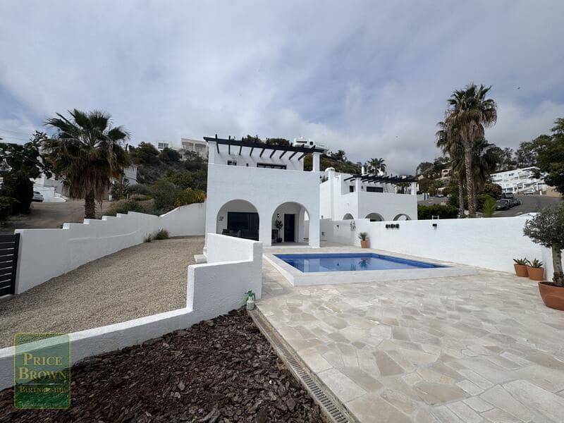 3 bedroom Villa for sale in Mojacar with pool garage - € 650,000 (Ref: 9723822)