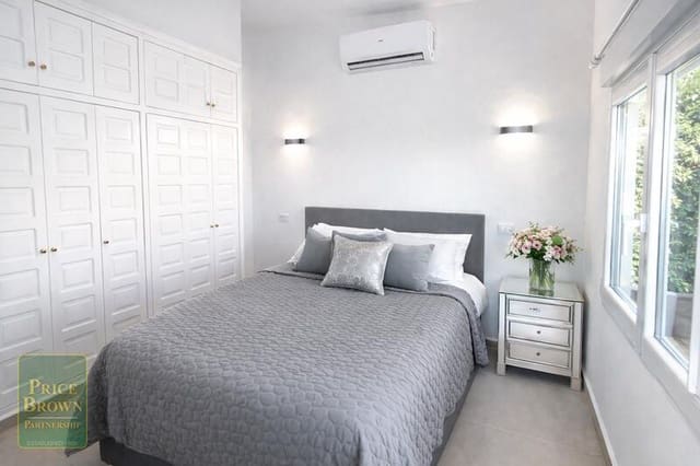 Chalet de 3 habitaciones en El Cortijo Grande, Turre en venta - 315.000 € (Ref: 9737089)