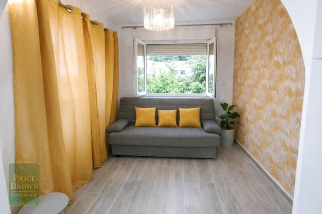 Chalet de 3 habitaciones en El Cortijo Grande, Turre en venta - 315.000 € (Ref: 9737089)