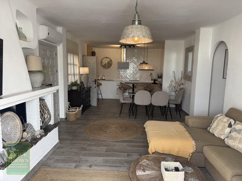 2 sovrum Lägenhet till salu i Mojacar med pool - 265 000 € (Ref: 9798131)