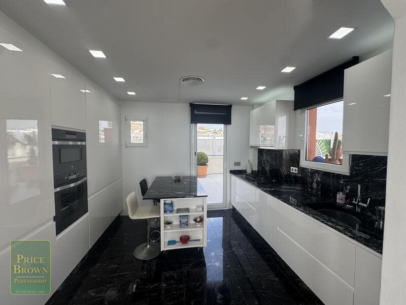 3 bedroom Apartment for sale in Mojacar with pool garage - € 585,000 (Ref: 9802595)