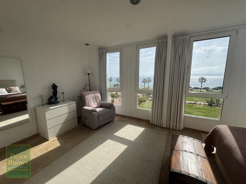 3 bedroom Apartment for sale in Mojacar with pool garage - € 585,000 (Ref: 9802595)