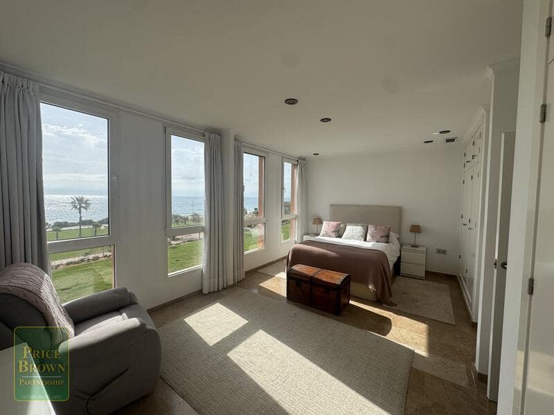 3 bedroom Apartment for sale in Mojacar with pool garage - € 585,000 (Ref: 9802595)