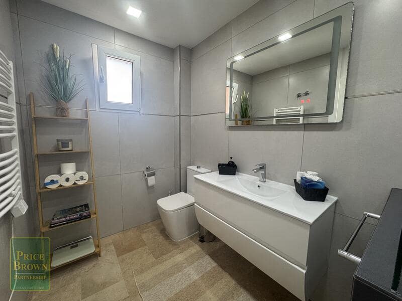 3 bedroom Apartment for sale in Mojacar with pool garage - € 585,000 (Ref: 9802595)