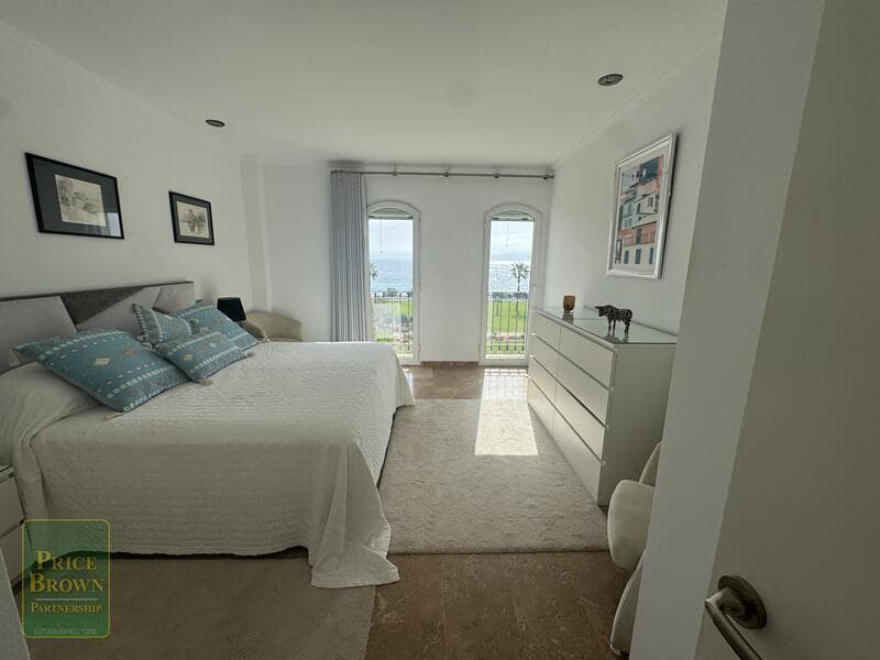 3 bedroom Apartment for sale in Mojacar with pool garage - € 585,000 (Ref: 9802595)