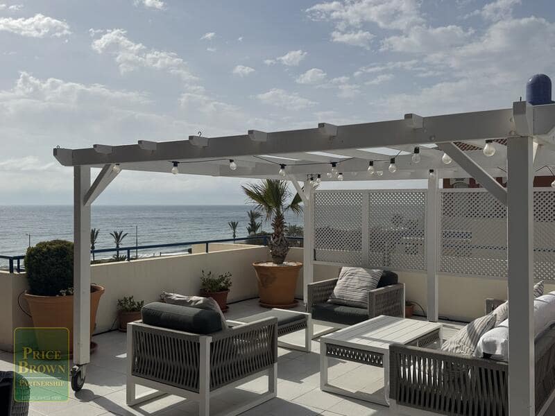 3 bedroom Apartment for sale in Mojacar with pool garage - € 585,000 (Ref: 9802595)