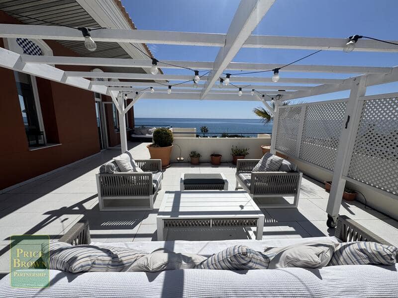 3 bedroom Apartment for sale in Mojacar with pool garage - € 585,000 (Ref: 9802595)