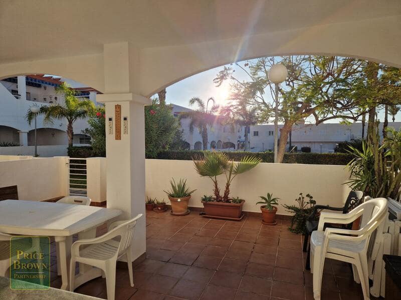 Apartamento de 2 habitaciones en Mojácar en venta con piscina garaje - 279.000 € (Ref: 9807057)