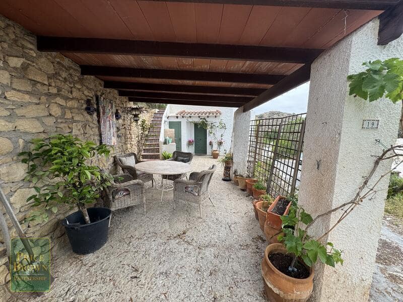 3 bedroom Finca/Country House for sale in Mojacar with garage - € 349,999 (Ref: 9807058)