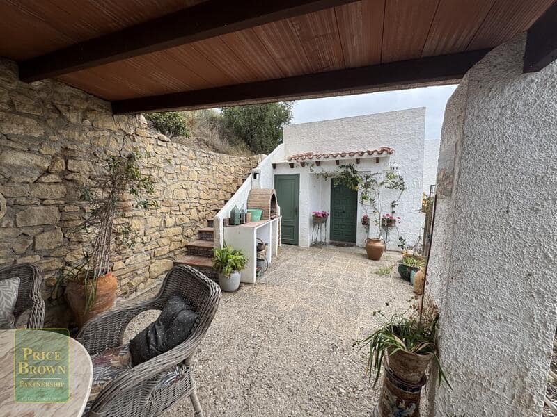 3 bedroom Finca/Country House for sale in Mojacar with garage - € 349,999 (Ref: 9807058)