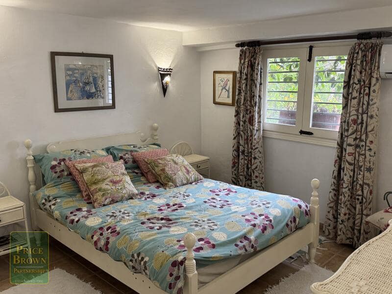 3 bedroom Finca/Country House for sale in Mojacar with garage - € 349,999 (Ref: 9807058)