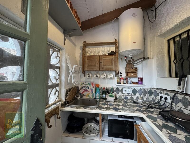 3 bedroom Finca/Country House for sale in Mojacar with garage - € 349,999 (Ref: 9807058)