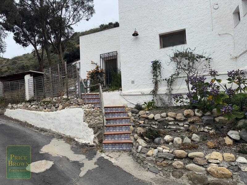 3 bedroom Finca/Country House for sale in Mojacar with garage - € 349,999 (Ref: 9807058)