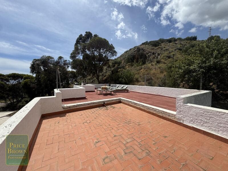 3 bedroom Finca/Country House for sale in Mojacar with garage - € 349,999 (Ref: 9807058)