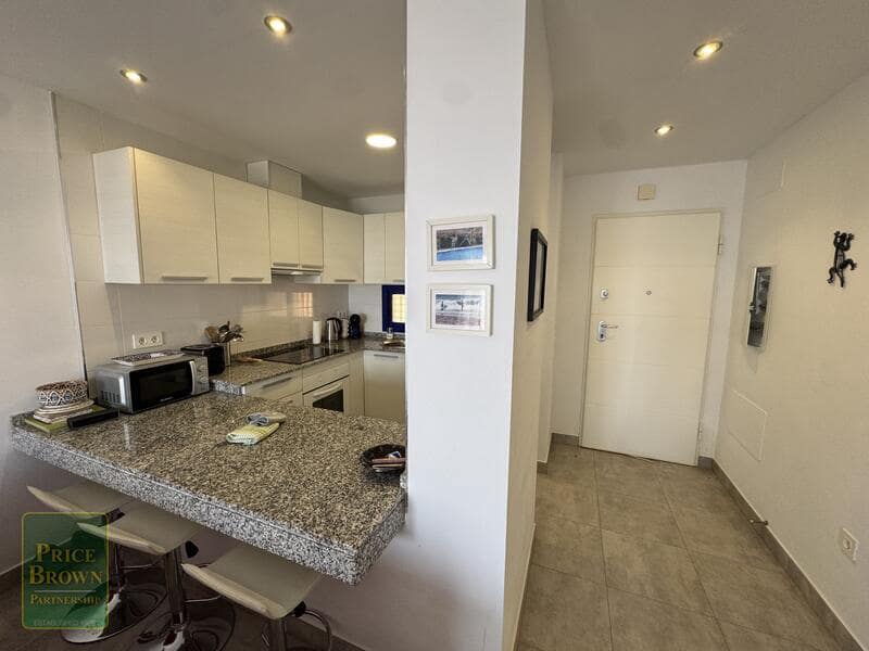 3 soveværelse Lejlighed til salg i Mojacar med swimmingpool garage - € 295.000 (Ref: 9889351)