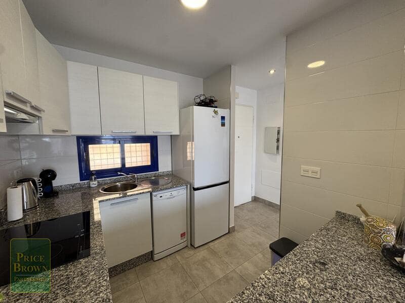 3 soveværelse Lejlighed til salg i Mojacar med swimmingpool garage - € 295.000 (Ref: 9889351)