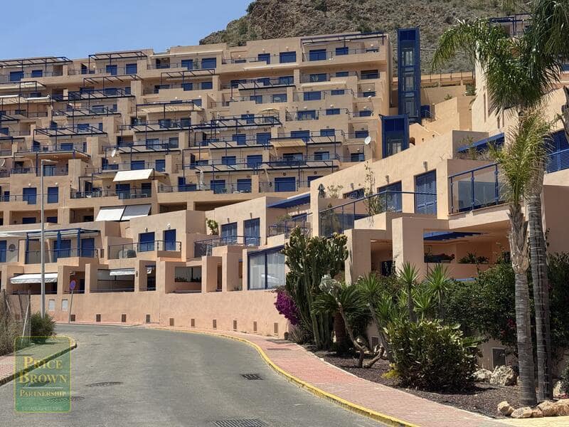 3 soveværelse Lejlighed til salg i Mojacar med swimmingpool garage - € 295.000 (Ref: 9889351)