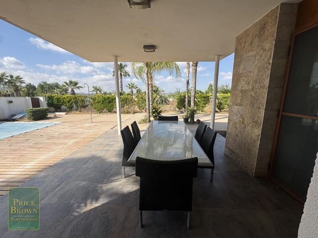 5 sovrum Villa till salu i Huércal-Overa med pool - 620 000 € (Ref: 9905021)