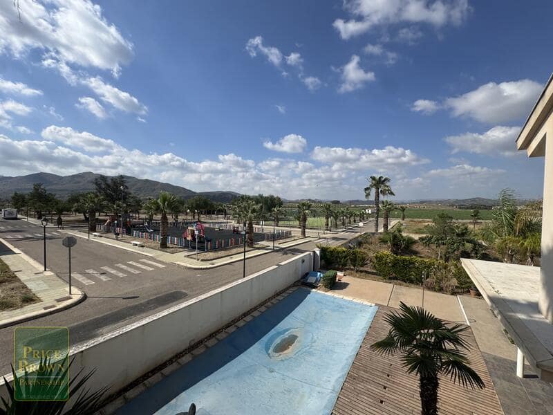 5 sovrum Villa till salu i Huercal-Overa med pool - 620 000 € (Ref: 9905021)