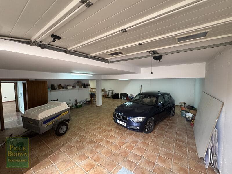 5 sovrum Villa till salu i Huercal-Overa med pool - 620 000 € (Ref: 9905021)