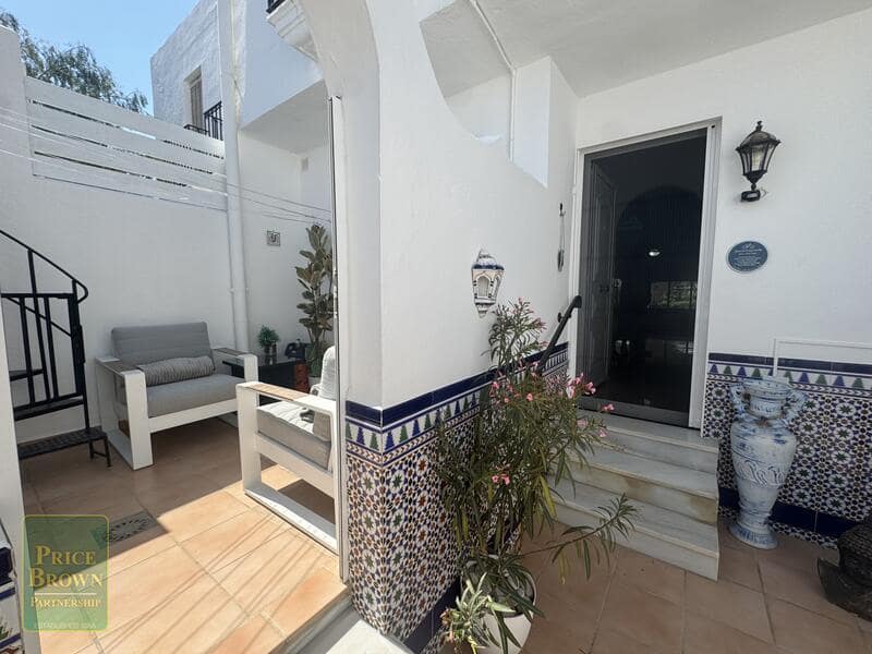 3 soverom Hus til salgs i Mojacar med svømmebasseng - € 425 000 (Ref: 9918874)