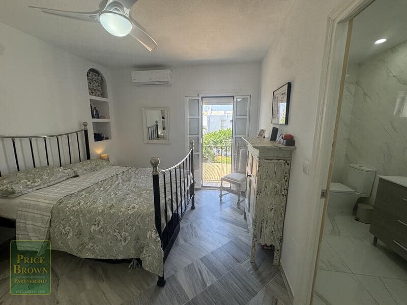 3 soverom Hus til salgs i Mojacar med svømmebasseng - € 425 000 (Ref: 9918874)
