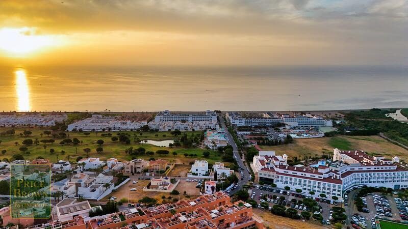 Teren niezagospodarowany na sprzedaż w Mojacar - 215 000 € (Ref: 9925209)