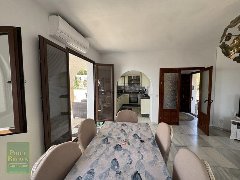 2 bedroom Villa for sale in Mojacar with pool garage - € 475,000 (Ref: 9925210)
