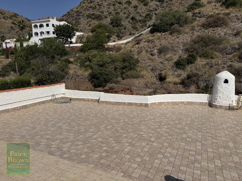 2 bedroom Villa for sale in Mojacar with pool garage - € 475,000 (Ref: 9925210)