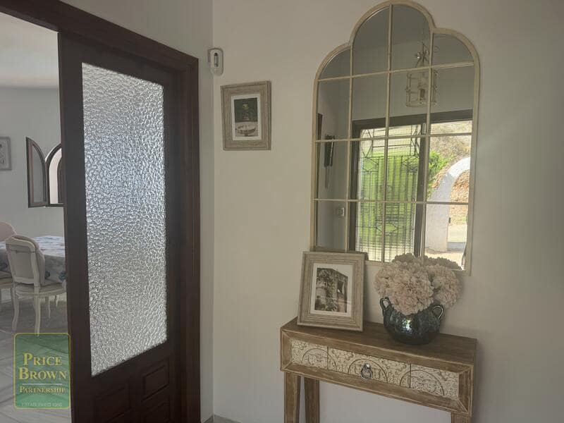 2 bedroom Villa for sale in Mojacar with pool garage - € 475,000 (Ref: 9925210)