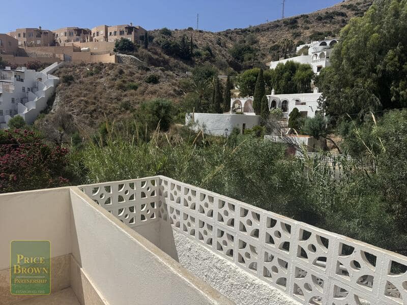 2 bedroom Villa for sale in Mojacar with pool garage - € 475,000 (Ref: 9925210)