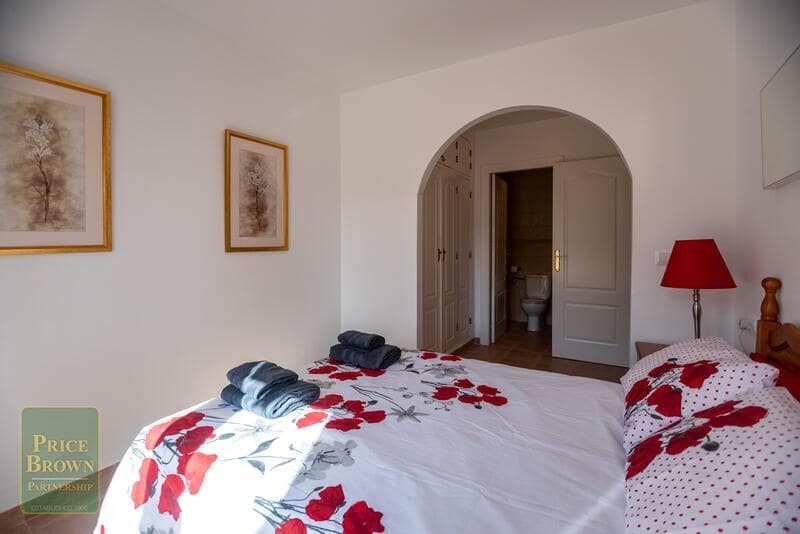 2 bedroom Apartment for sale in Mojacar with pool garage - € 235,000 (Ref: 9932280)