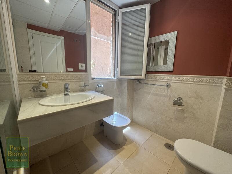 2 slaapkamer Appartement te koop in Mojacar met zwembad garage - € 179.950 (Ref: 9937099)