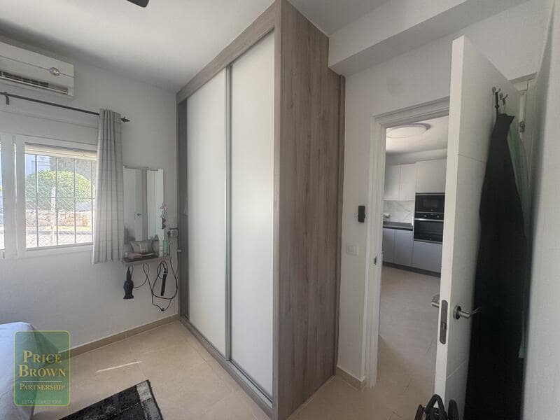 2 Zimmer Villa zu verkaufen in Mojacar mit Pool Garage - 285.000 € (Ref: 9944831)