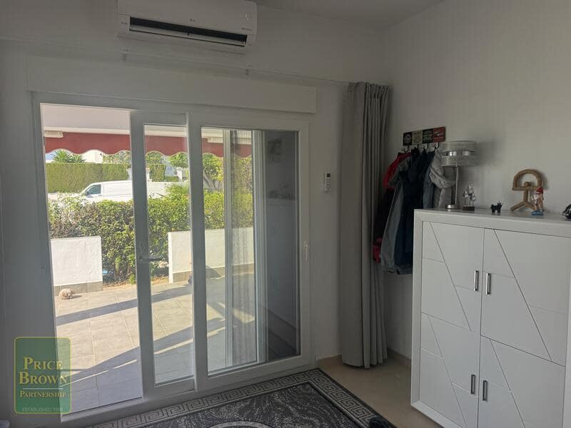 2 Zimmer Villa zu verkaufen in Mojacar mit Pool Garage - 285.000 € (Ref: 9944831)