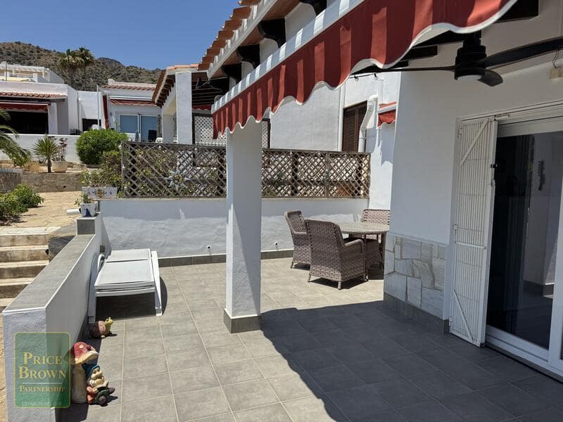 2 Zimmer Villa zu verkaufen in Mojacar mit Pool Garage - 285.000 € (Ref: 9944831)