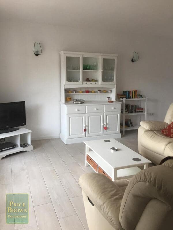 2 slaapkamer Appartement te koop in La Parata met zwembad garage - € 165.000 (Ref: 9958708)