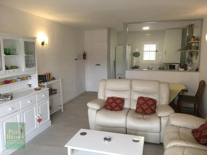 2 slaapkamer Appartement te koop in La Parata met zwembad garage - € 165.000 (Ref: 9958708)