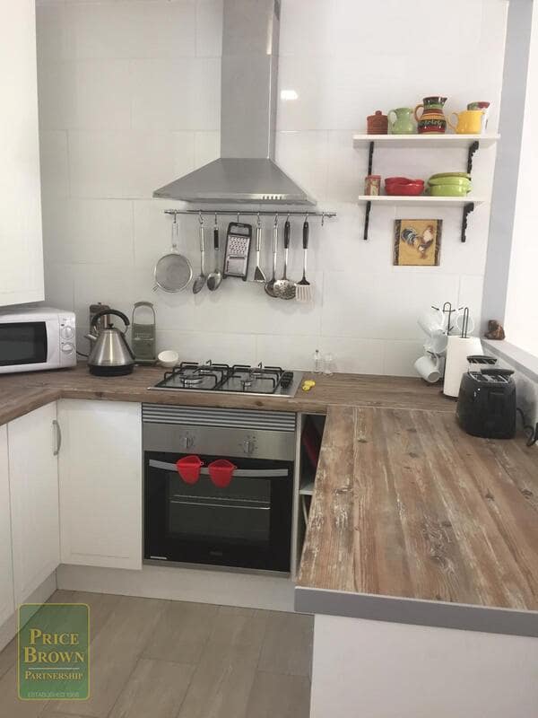 2 slaapkamer Appartement te koop in La Parata met zwembad garage - € 165.000 (Ref: 9958708)