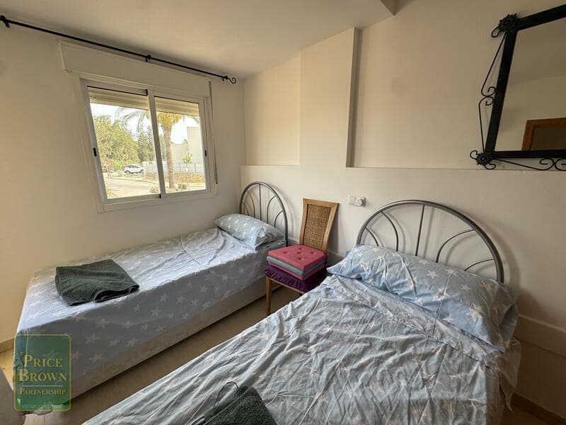 3 sypialnia Dom na sprzedaż w Valle del Este z basenem garażem - 185 000 € (Ref: 9969005)