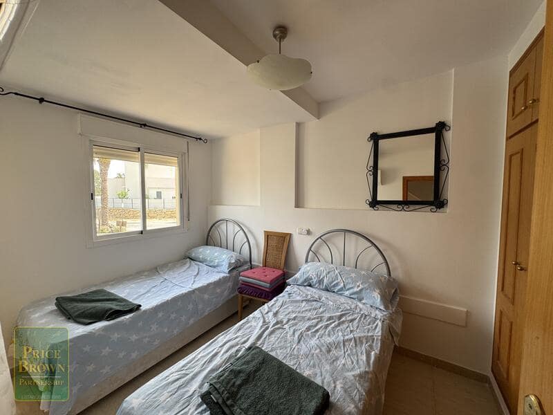 3 sypialnia Dom na sprzedaż w Valle del Este z basenem garażem - 185 000 € (Ref: 9969005)