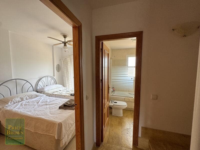 3 sypialnia Dom na sprzedaż w Valle del Este z basenem garażem - 185 000 € (Ref: 9969005)