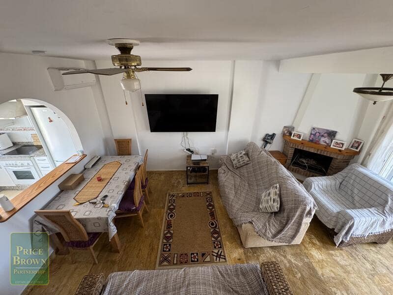 3 sypialnia Dom na sprzedaż w Valle del Este z basenem garażem - 185 000 € (Ref: 9969005)