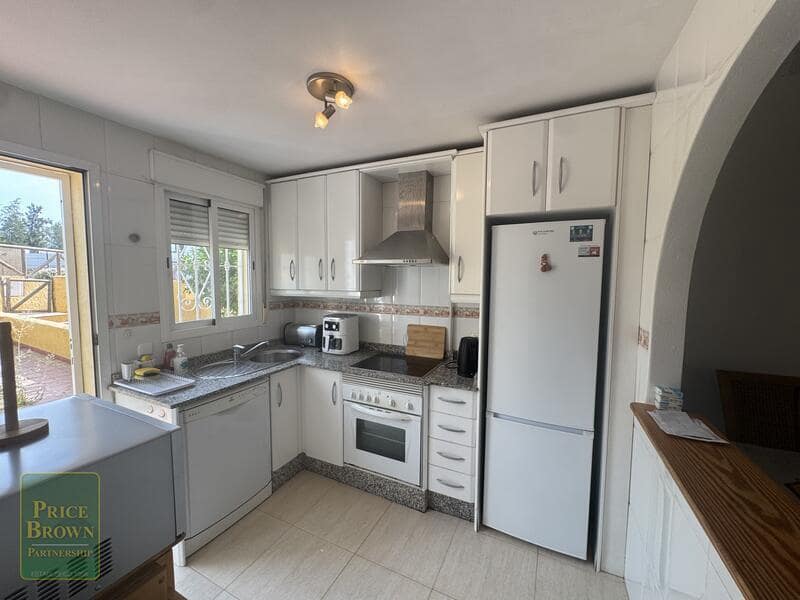 3 sypialnia Dom na sprzedaż w Valle del Este z basenem garażem - 185 000 € (Ref: 9969005)